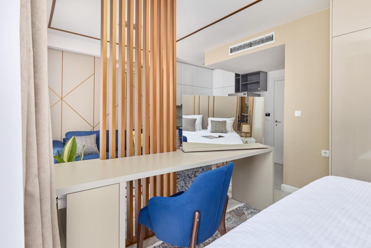 Moderna Luxury Apartments With Heated Pool Τίβατ Εξωτερικό φωτογραφία