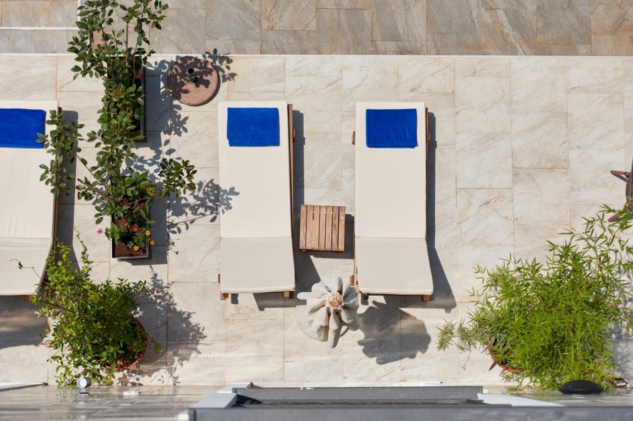 Moderna Luxury Apartments With Heated Pool Τίβατ Εξωτερικό φωτογραφία